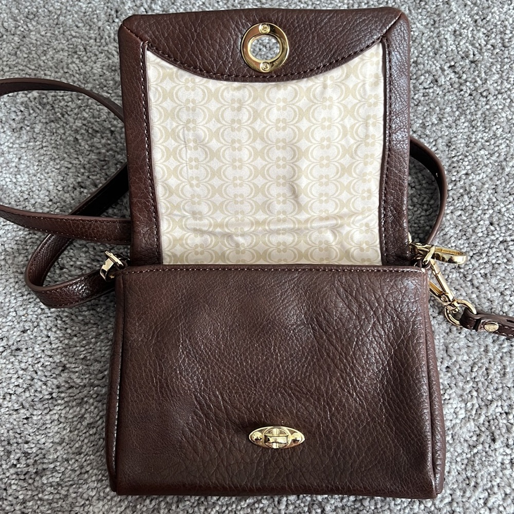 Charming Charlie crossbody bag or wristlet - Picture 5 of 8